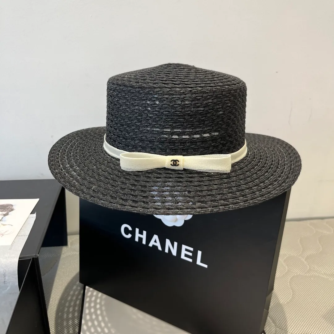 💰120¥ Chanel flat top hat, hollow flat top hat, head circumference 57cm
