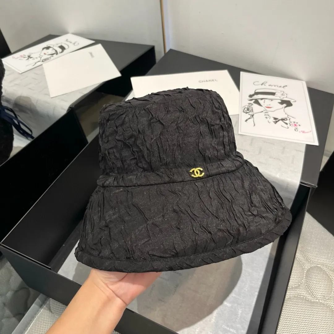 💰120¥ Chanel bucket hat, high-end hand-grip bucket hat, head circumference 57cm, lady style