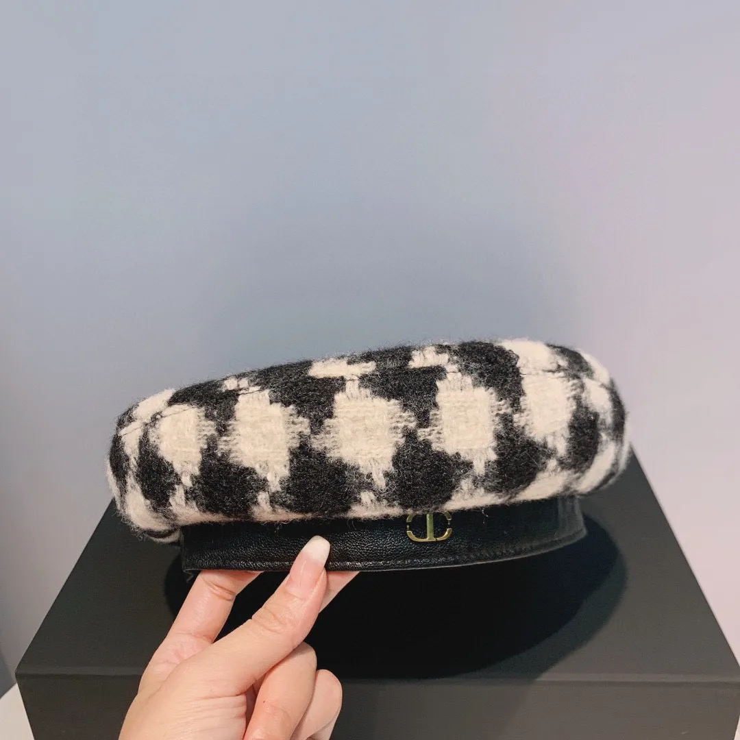 P60 Chanel wool beret, 100% wool fabric, new autumn and winter beret, head circumference 57cm adjustable