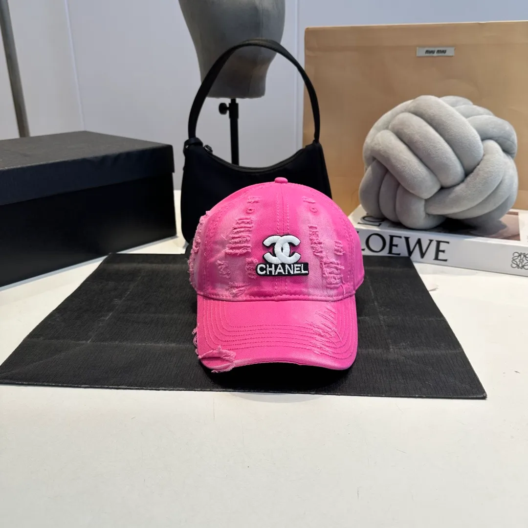P60 CHANEL 2024 new ripped baseball cap, logo Xiaoxiang is classic and simple, fashionable and casual design, popular new product