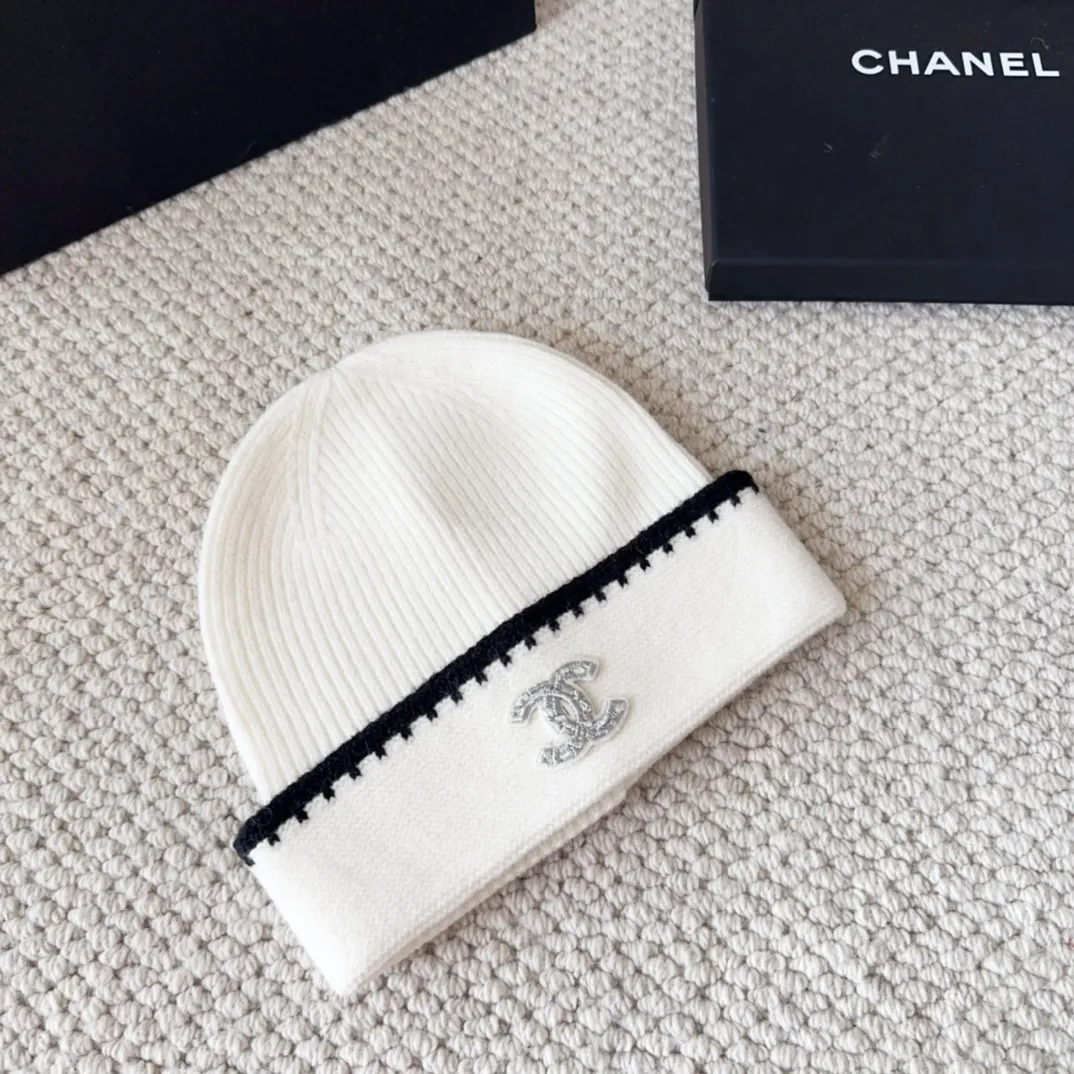 💰56 Chanel official website releases CHANEL small and popular knitted hat! Xiaohongshu’s new product is released, it’s so 🉑️, high-elastic fabric, classic colors, same style for men and women.