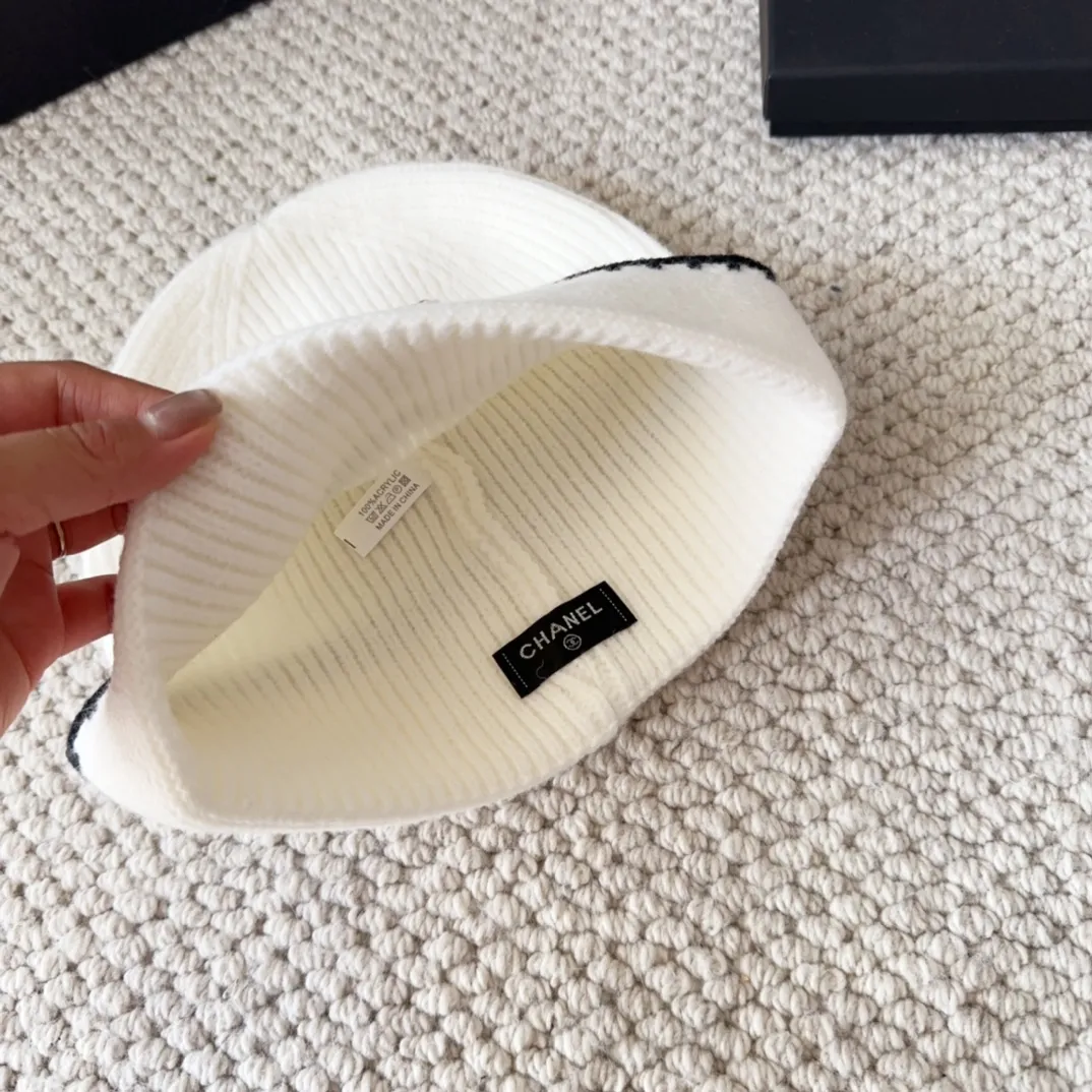 💰56 Chanel official website releases CHANEL small and popular knitted hat! Xiaohongshu’s new product is released, it’s so 🉑️, high-elastic fabric, classic colors, same style for men and women.