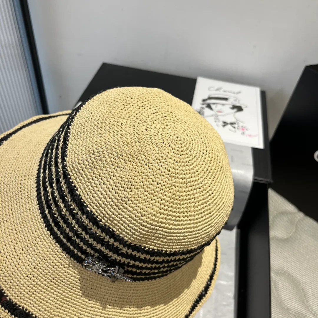 💰160¥ Chanel basin hat, handmade crocheted raffia hat, head circumference 57cm foldable