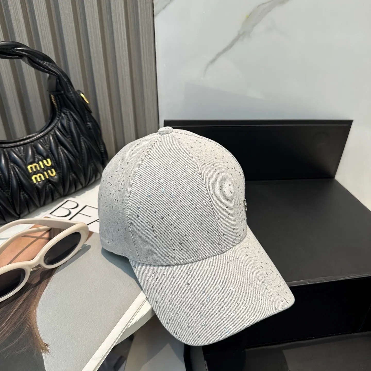 P60 CHANEL baseball cap, classic and simple logo Xiaoxiang, fashionable and casual design, Xiaohongshu internet celebrity hot model