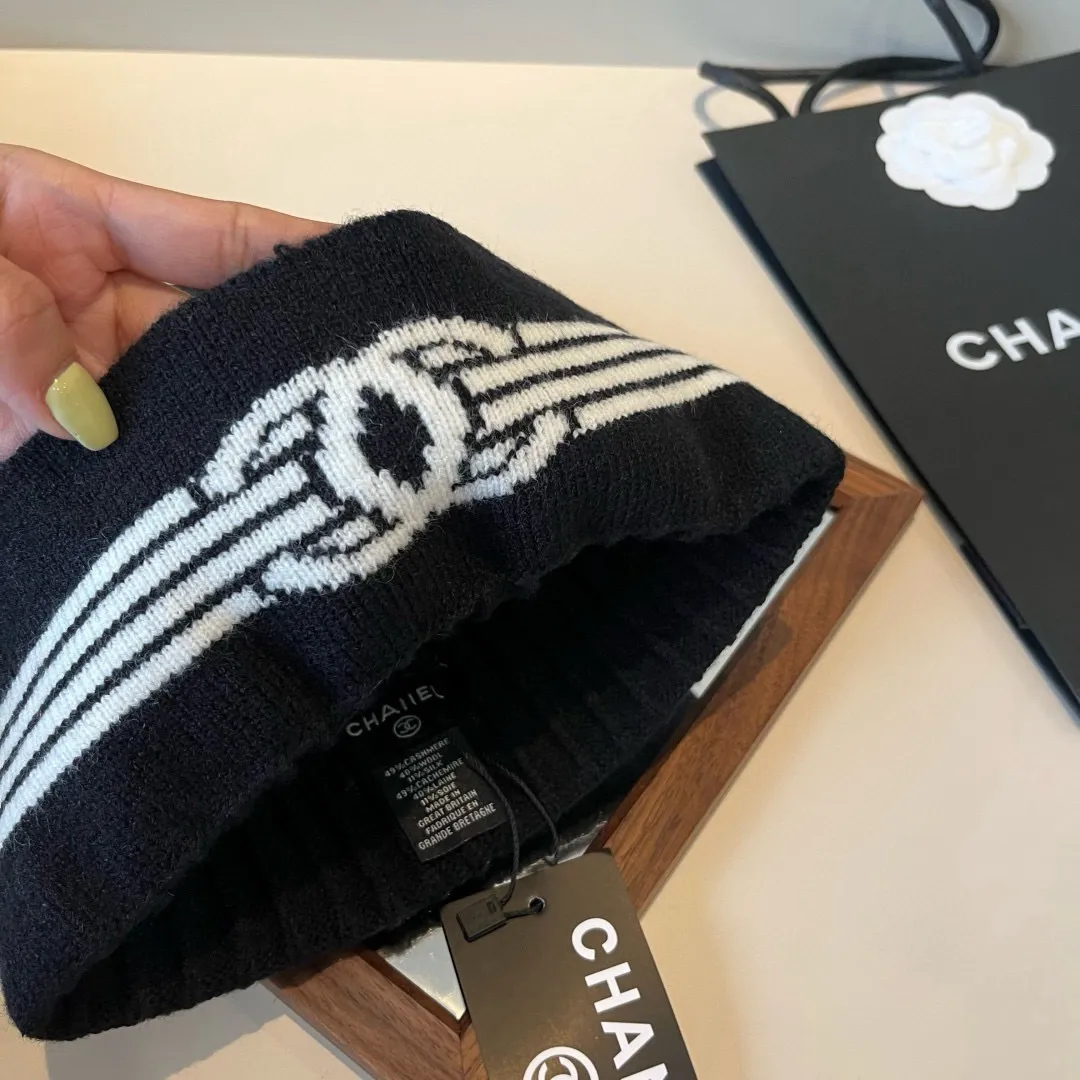💰70¥ Chanel knitted beanie