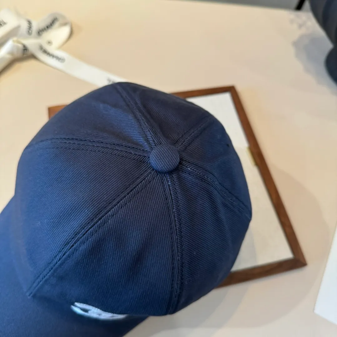 💰100¥ Chanel peaked cap, new counter model in 25 years, head circumference 57cm