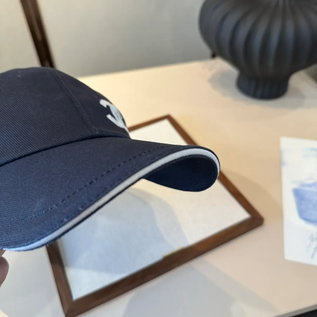 💰100¥ Chanel peaked cap, new counter model in 25 years, head circumference 57cm