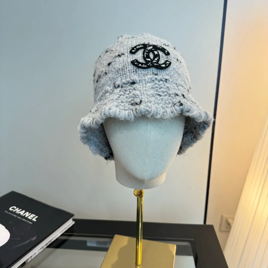 💰100¥ Chanel new knitted bucket hat