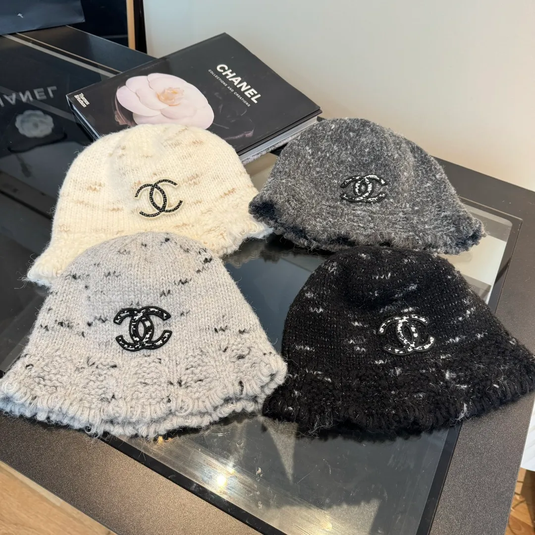💰100¥ Chanel new knitted bucket hat