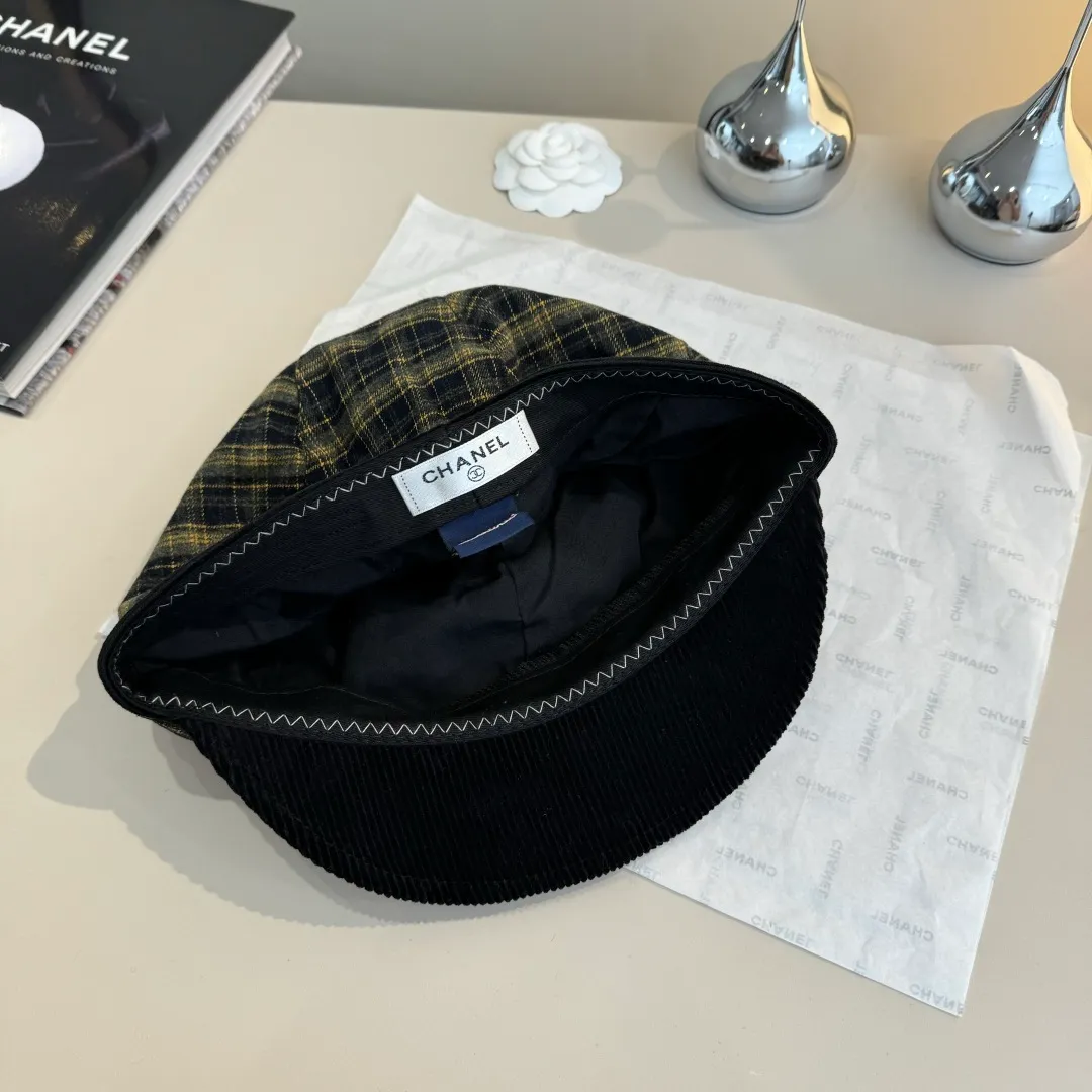🉐150¥ Chanel new duck bill painter's hat, autumn and winter style, head circumference 57cm