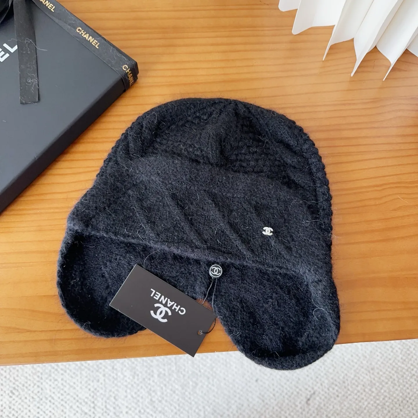💰70 Chanel official website releases CHANEL small and popular knitted hat! Xiaohongshu’s new product is released, it’s so 🉑️, high-elastic fabric, classic colors, same style for men and women.