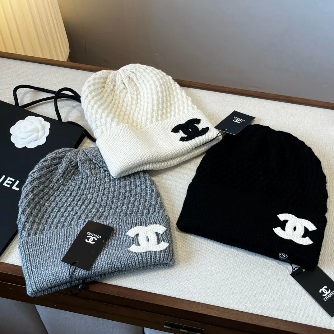 💰70¥ Chanel knitted beanie