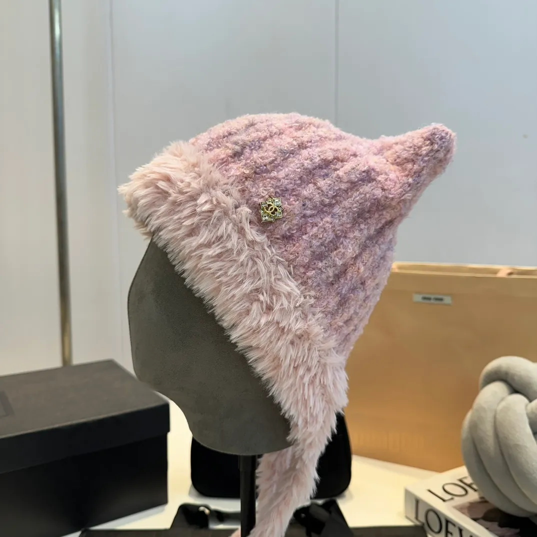 P60 CHANEL Chanel Cat Ears Wool Hat Women's Autumn and Winter Warm Ear Protection Knitted Hat Japanese Cute Pullover Hat 2024 New Cold Hat