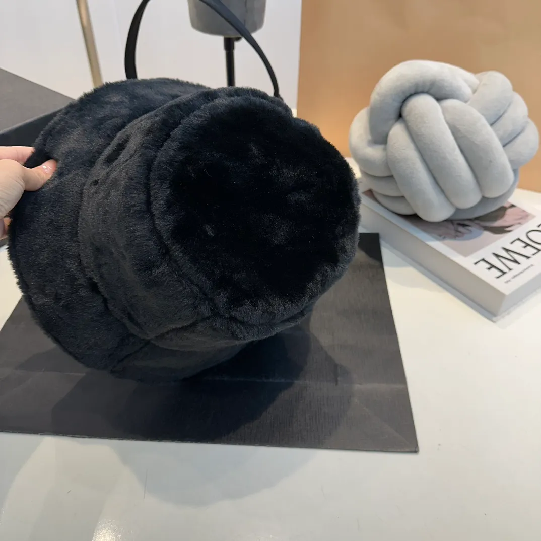 P56 Chanel Chanel 2024 Fisherman Hat for Women Autumn and Winter Without Makeup Versatile Face Showing Small Basin Hat Korean Style Elegant Temperament Bucket Hat