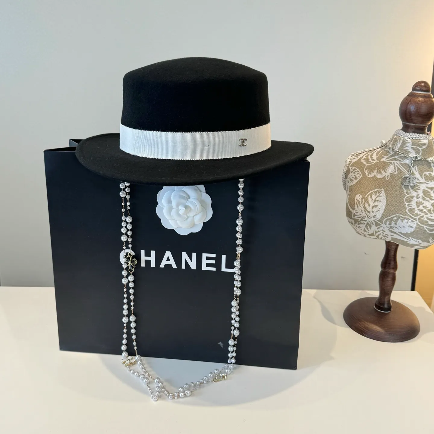 💰200¥ Chanel new wool top hat official model, flat top hat, 100% wool fabric 🦙%, head circumference 57cm