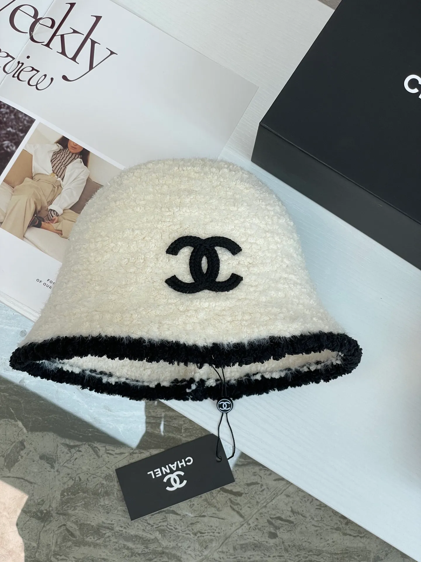 Special batch of 40 Internet celebrity hot models Chanel Chanel hot-selling hot new autumn and winter fisherman hat, black and white