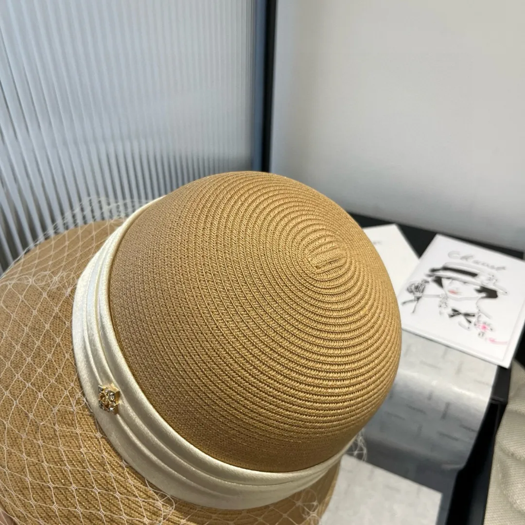 💰170¥ Chanel mesh basin hat, made of high-grade PP straw, head circumference 57cm