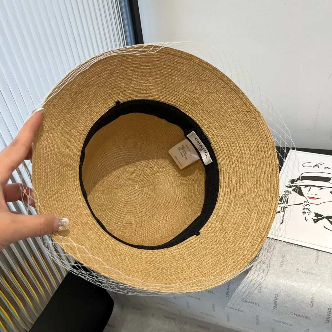 💰170¥ Chanel mesh basin hat, made of high-grade PP straw, head circumference 57cm