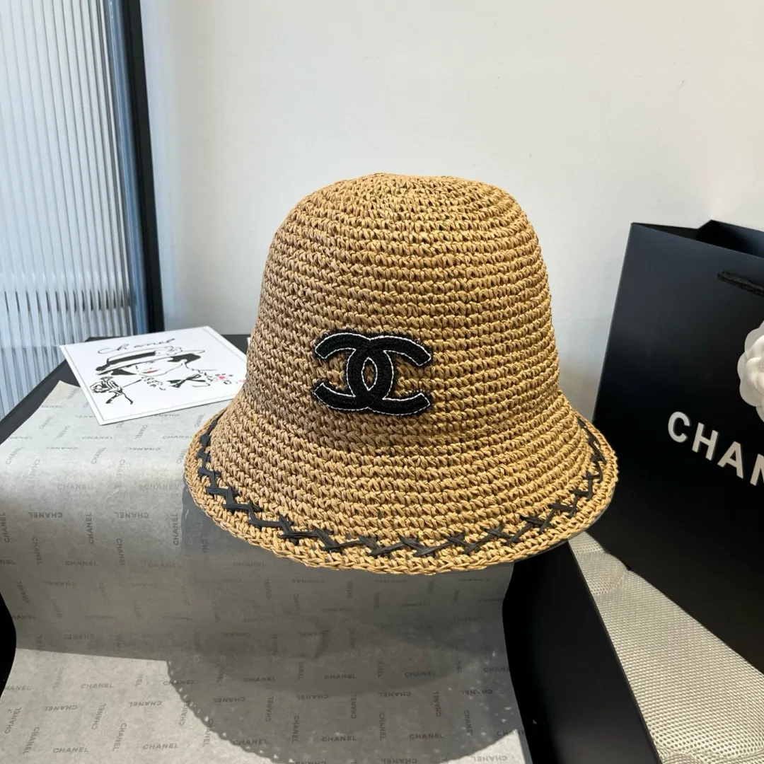 💰100¥ Chanel new straw hat, hand-crocheted straw hat, foldable, easy to carry, head circumference 57cm