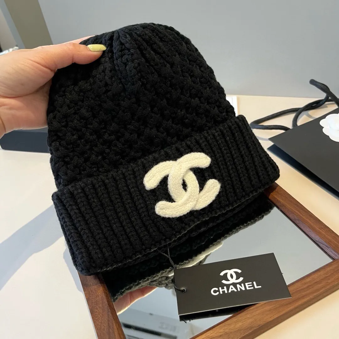 💰70¥ Chanel knitted beanie