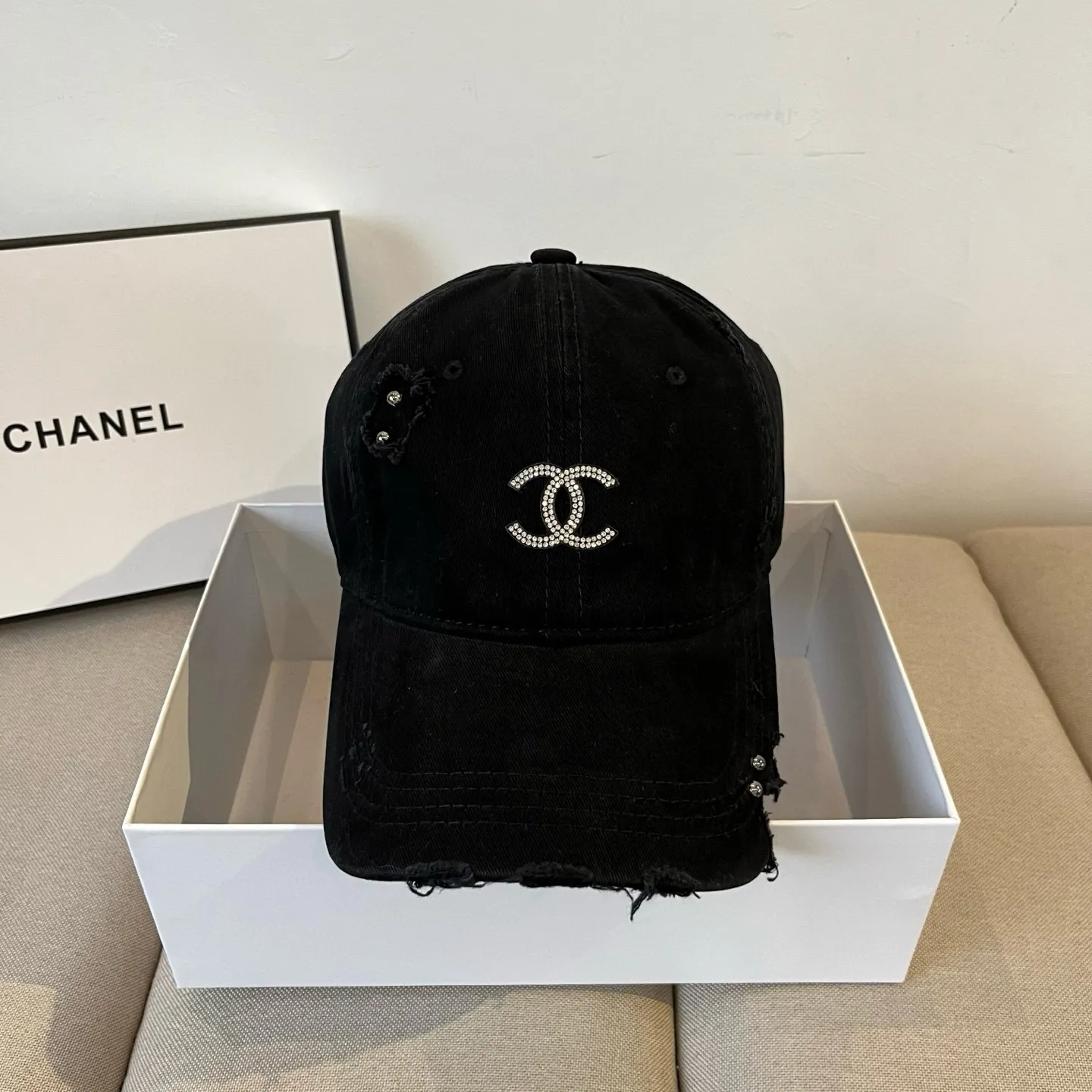 P60 CHANEL Chanel 2025 new small fragrance big-name baseball cap, counter classic style, unisex, head circumference 57, four colors available