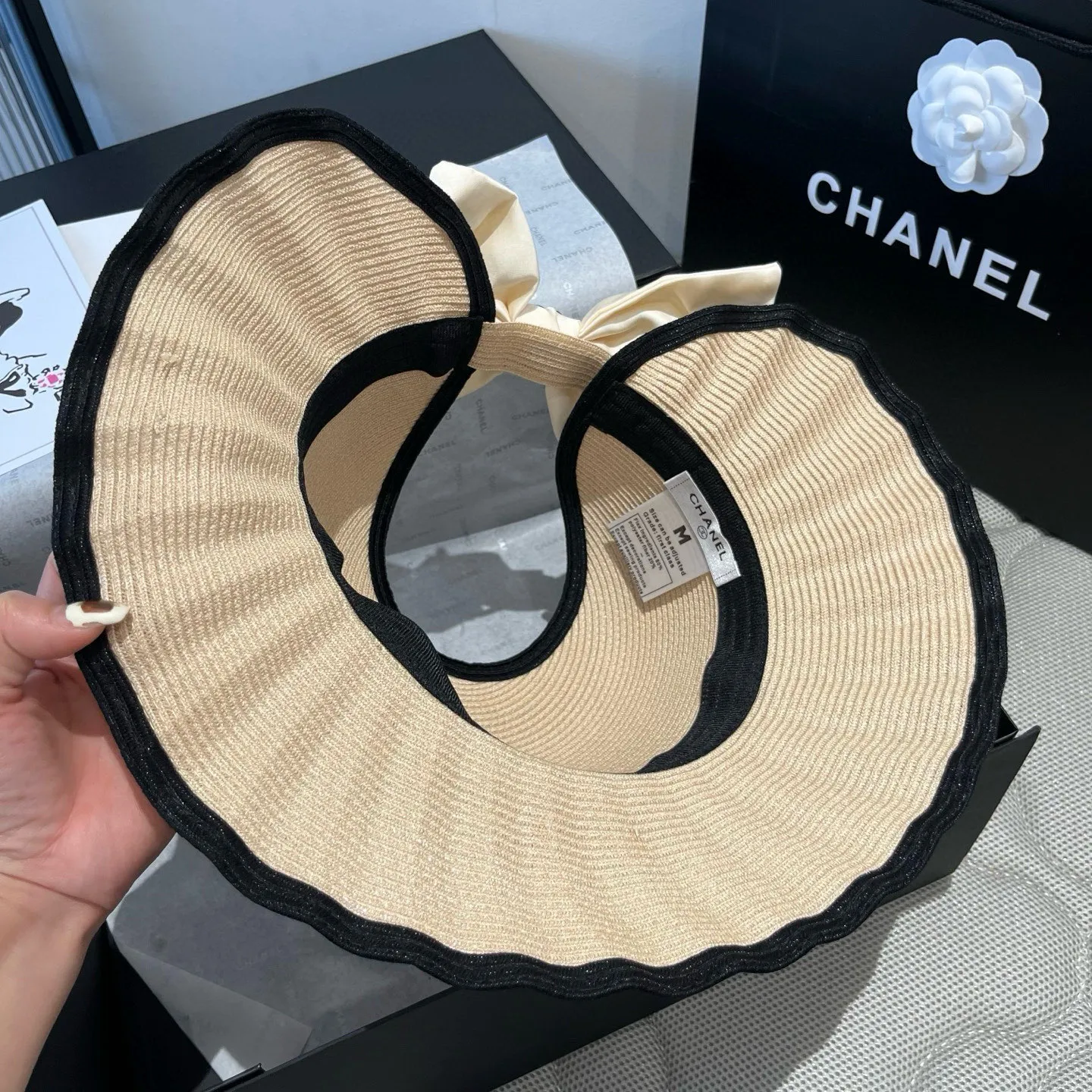 💰160¥ Chanel wavy edge empty top straw hat, head circumference 57cm