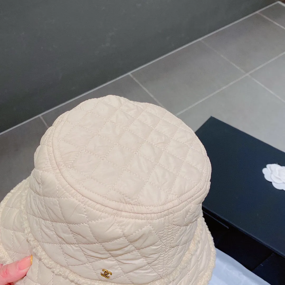 Running amount 70¥ Chanel Chanel 2022 new autumn and winter fisherman hat, rhombus top hat, essential for wearing and keeping warm, head circumference 57cm