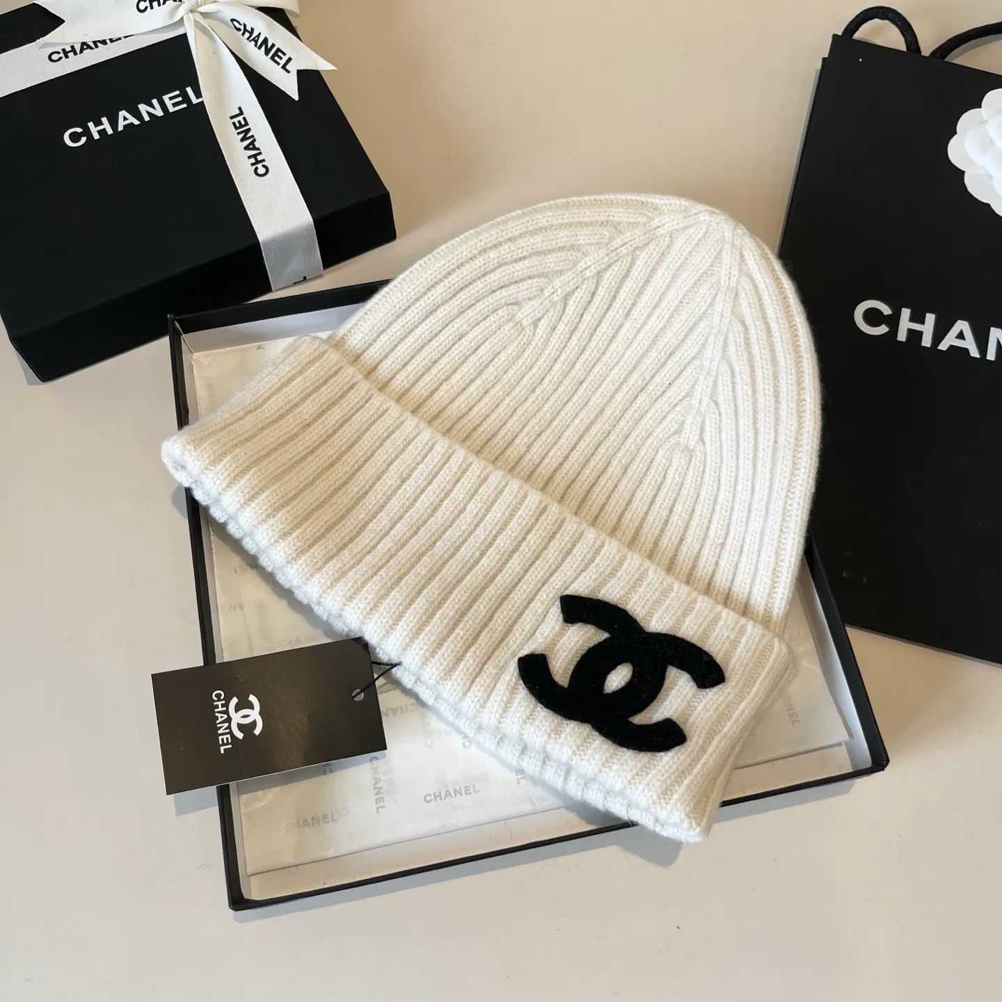 💰70¥ Chanel knitted beanie