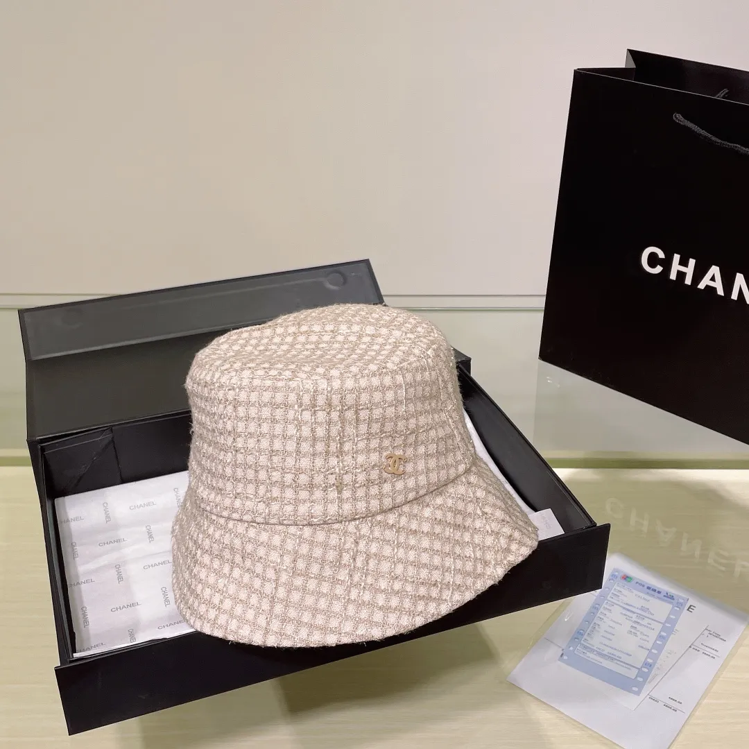 Special batch of 60 [Chanel 2023 autumn and winter new style simple lady’s small fragrant style fisherman hat, new model shipped, big-name style is super easy to match, hurry up and get it!