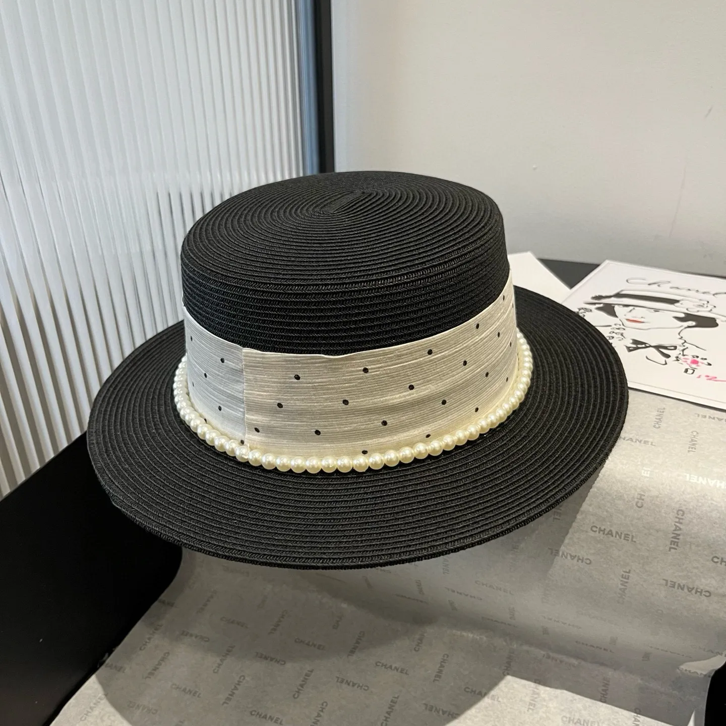💰160¥ Chanel new flat top hat, Taiwan PP straw, head circumference 57cm