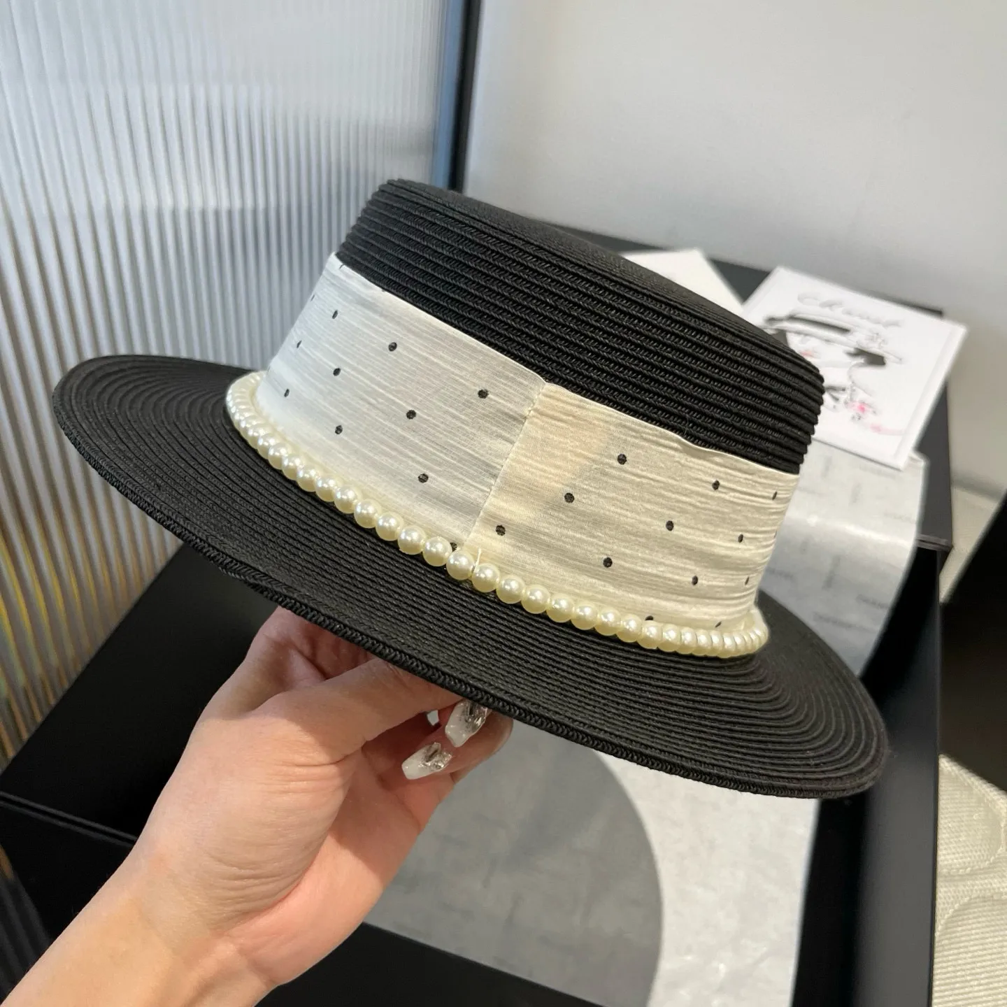 💰160¥ Chanel new flat top hat, Taiwan PP straw, head circumference 57cm