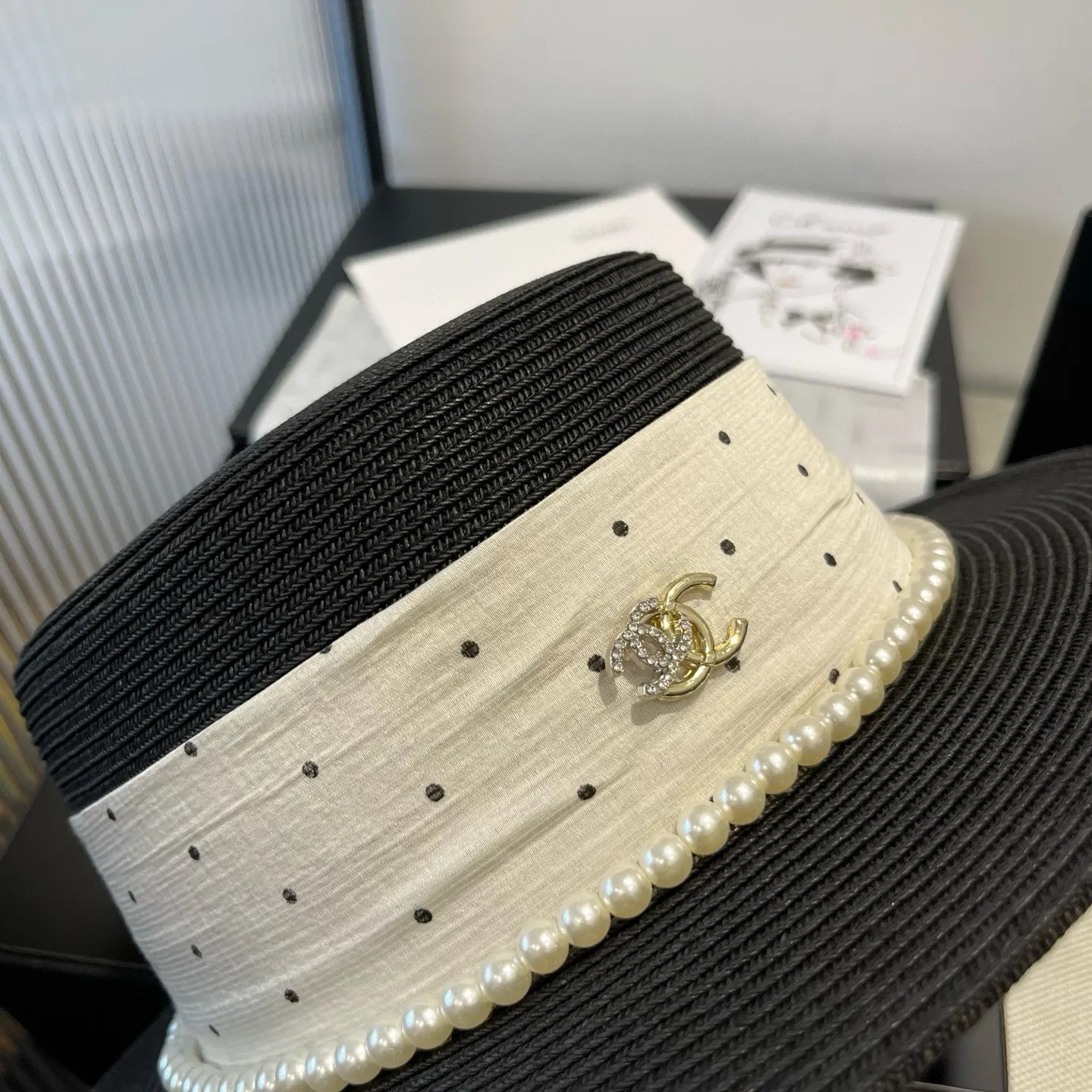 💰160¥ Chanel new flat top hat, Taiwan PP straw, head circumference 57cm
