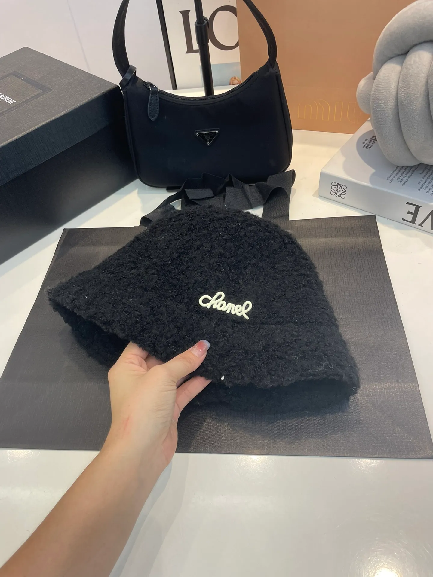 P60 Chanel Chanel new autumn and winter knitted clutch hat, fisherman hat, ladylike style