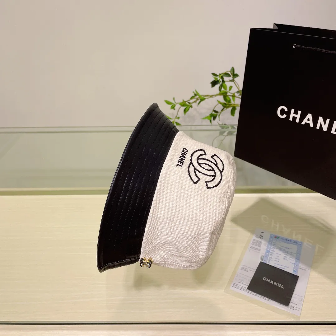🉐70 CHANEL Chanel new autumn and winter original single internet celebrity popular bucket hat🌹Small fragrant style bucket hat😍👍Simple and elegant👈🏻👍Casual and fashionable👩Trendy and versatile