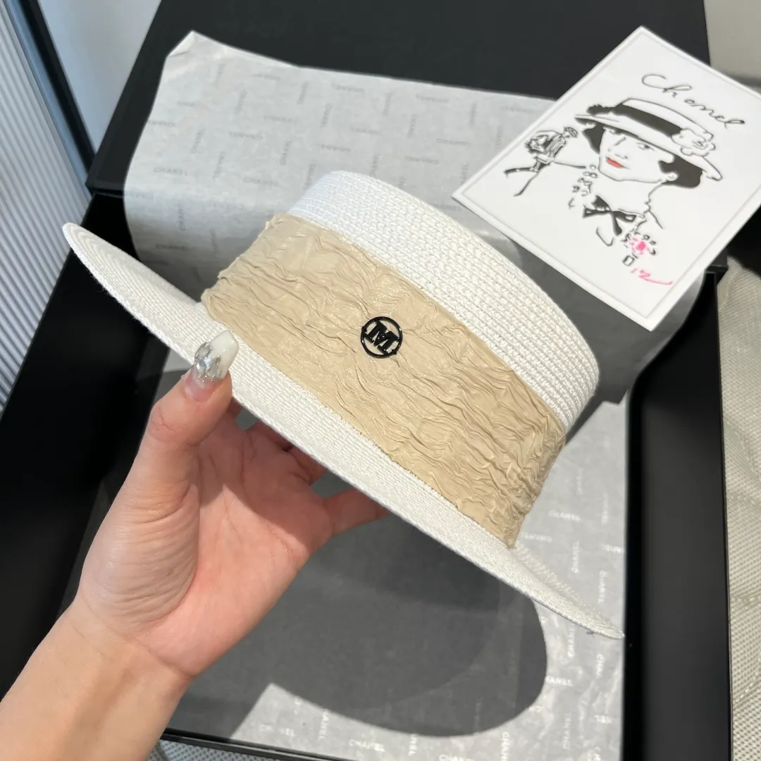 💰110¥ Chanel's new double M flat hat, sunshade hat, head circumference 57cm