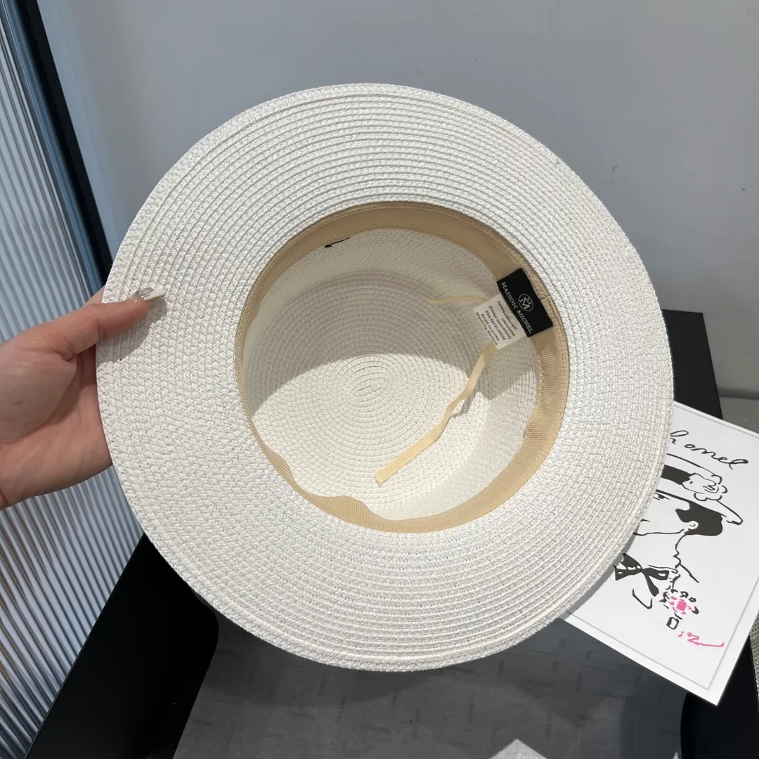💰110¥ Chanel's new double M flat hat, sunshade hat, head circumference 57cm