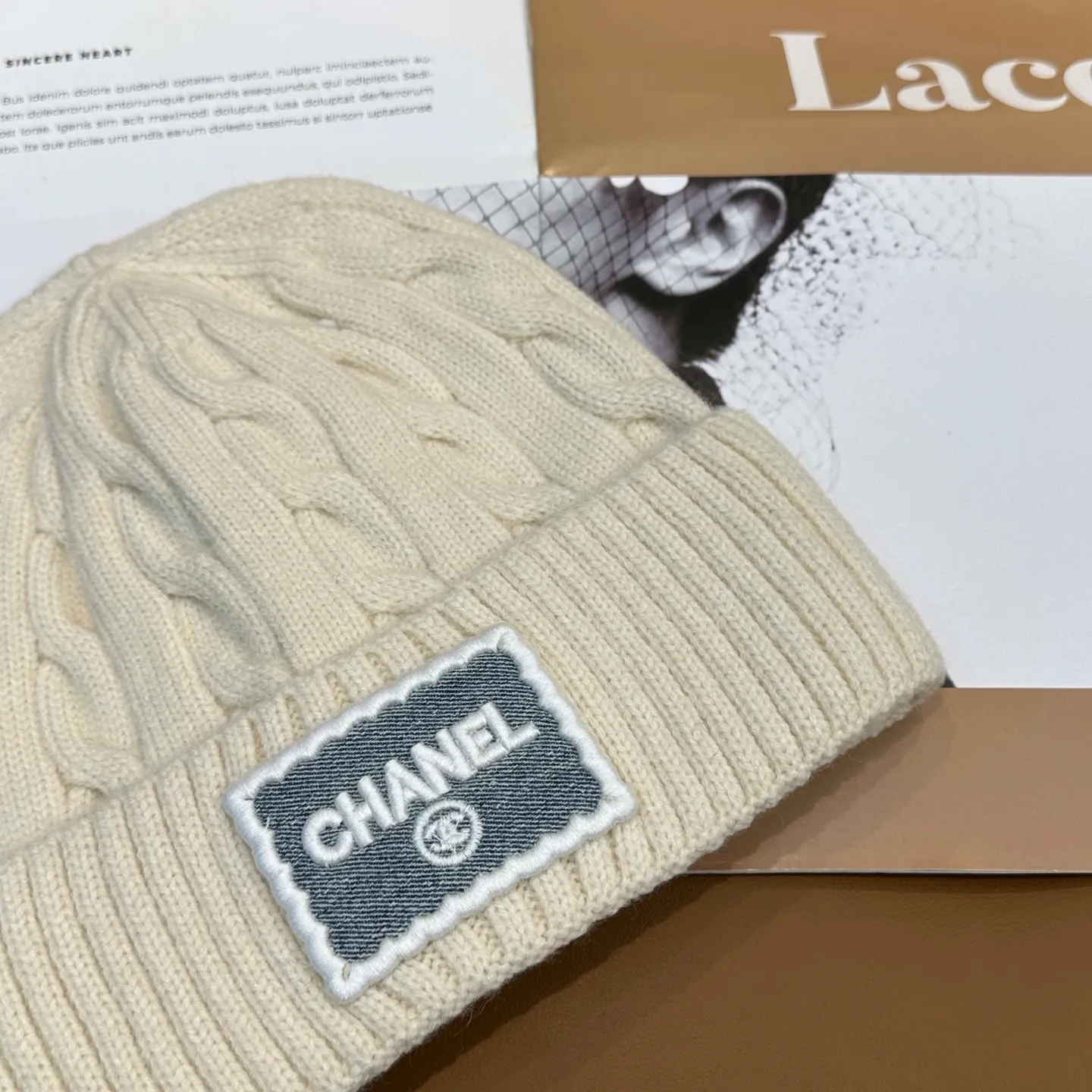 P56 CHANEL small and popular knitted hat! Xiaohongshu’s new product is released, it’s so 🉑️, high-elastic fabric, classic colors, same style for men and women.