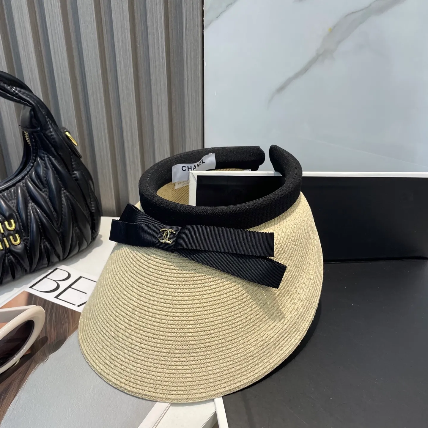 P80 Chanel empty top hat, advanced customization, lady style, attention to detail, sun protection and UV protection in summer, a must-have for travel, versatile and good-looking
