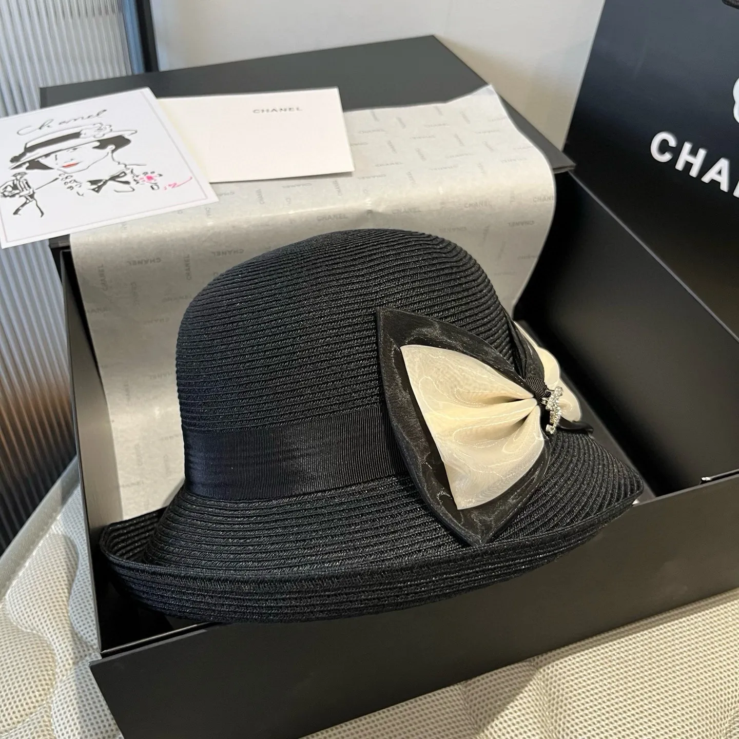 💰140¥ Chanel curled straw hat, head circumference 57cm