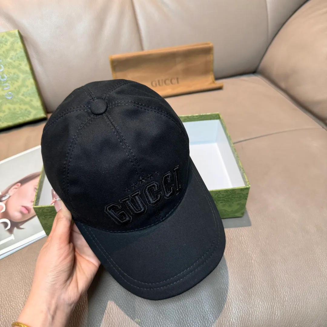 P90, new original baseball cap from Chanel counter, 1:1 mold customization, three-dimensional embroidery, exquisite and flawless! 100% pure cotton fabric, original factory quality, exclusive physical photography.