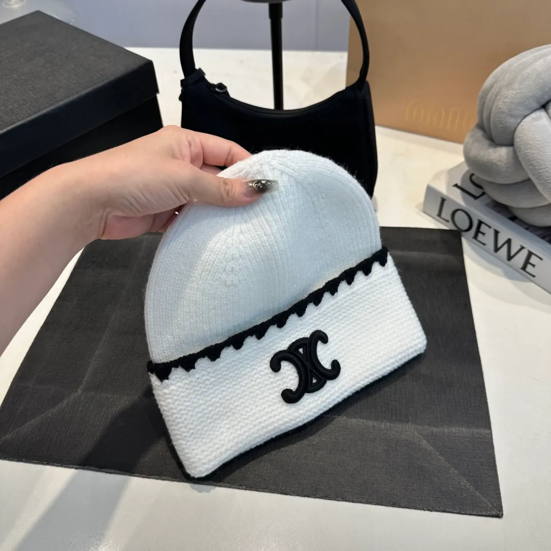 P50 Cha.nel Chanel knitted beanie