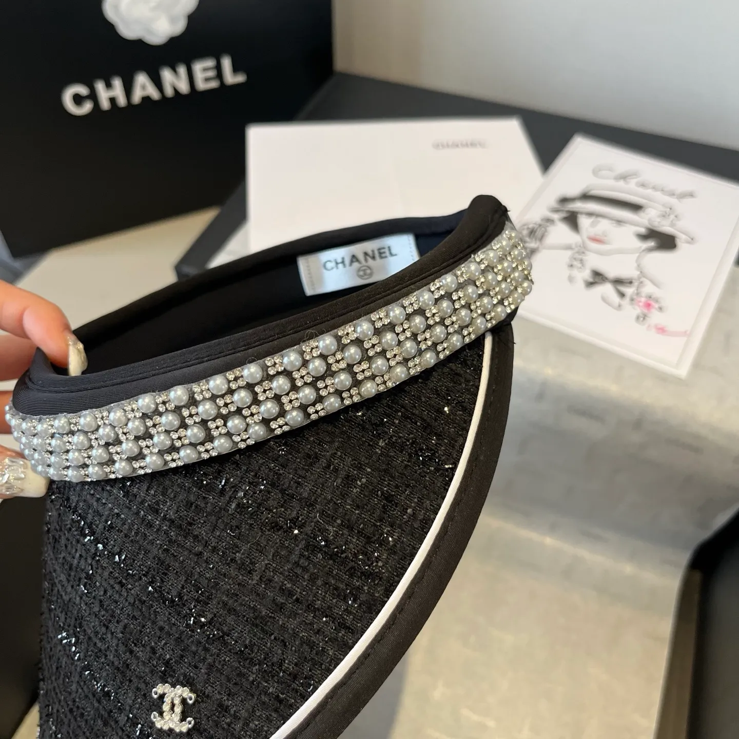 💰90¥ Chanel pearl headband, sun hat