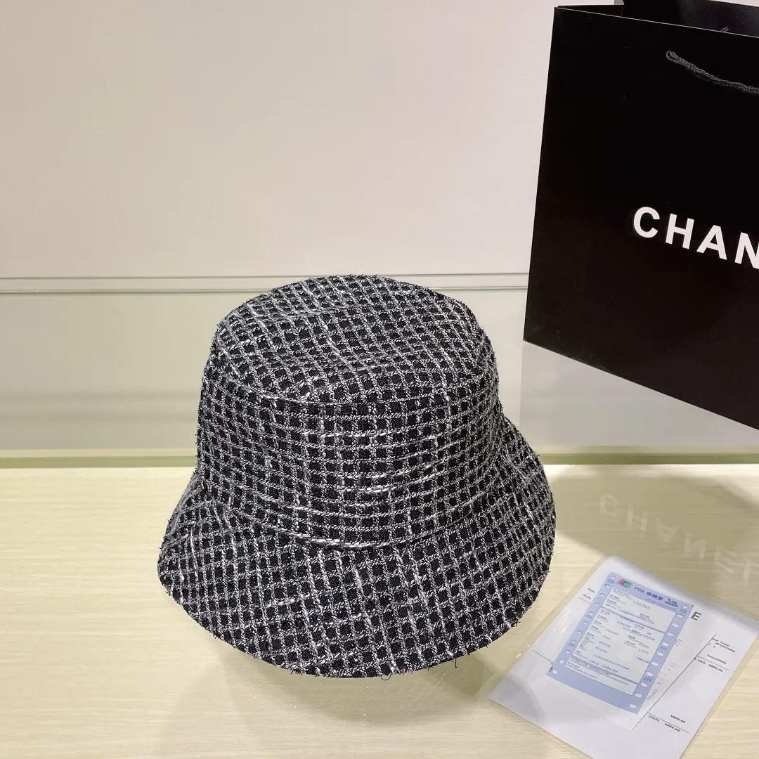 P64💛 Comes with dust bag. [Chanel’s new 2023 autumn and winter simple ladylike style fisherman hat, new model shipped, big-name models are super easy to match, hurry up and get it!