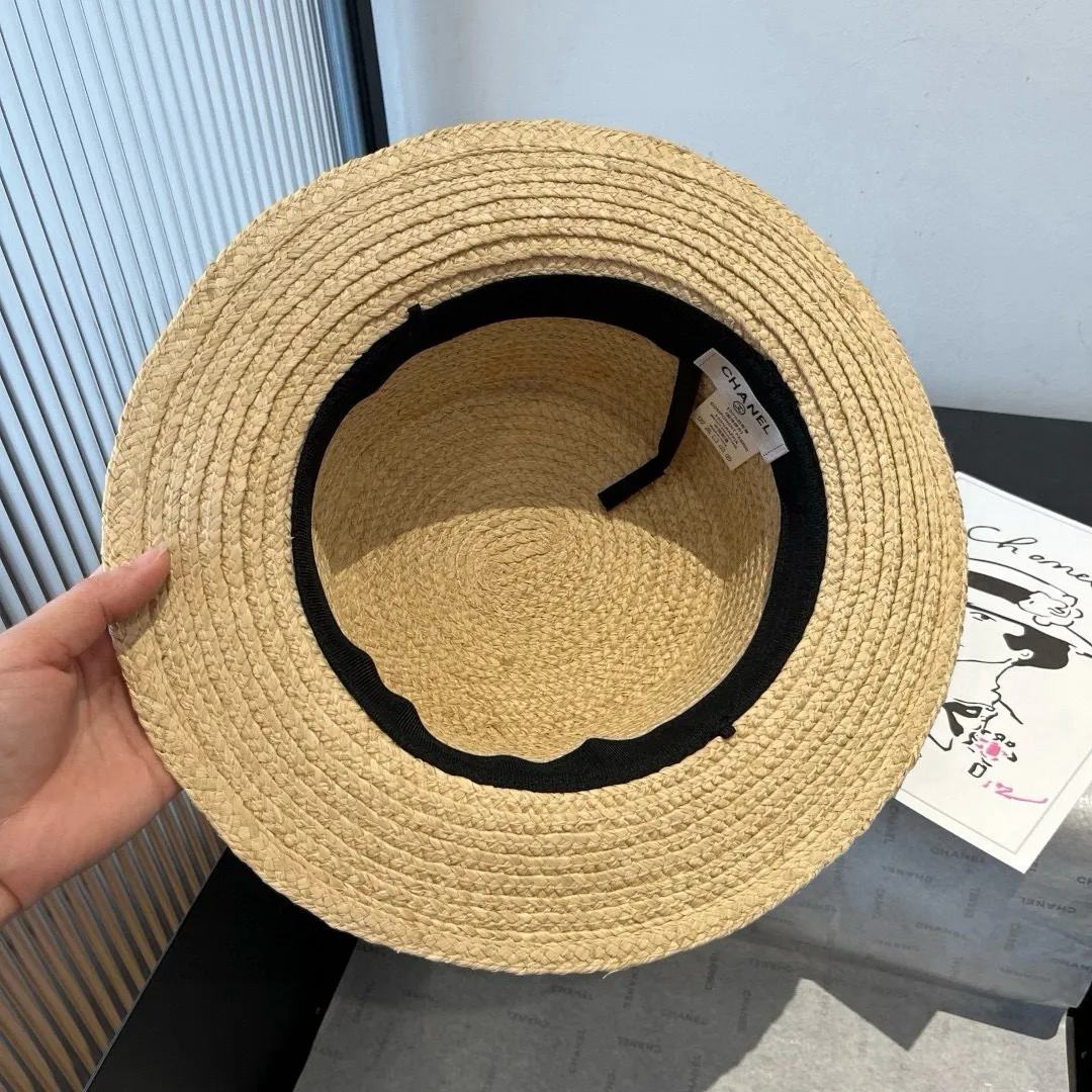 💰150¥ Chanel new sun hat, flat top hat, made of fine straw, head circumference 57cm
