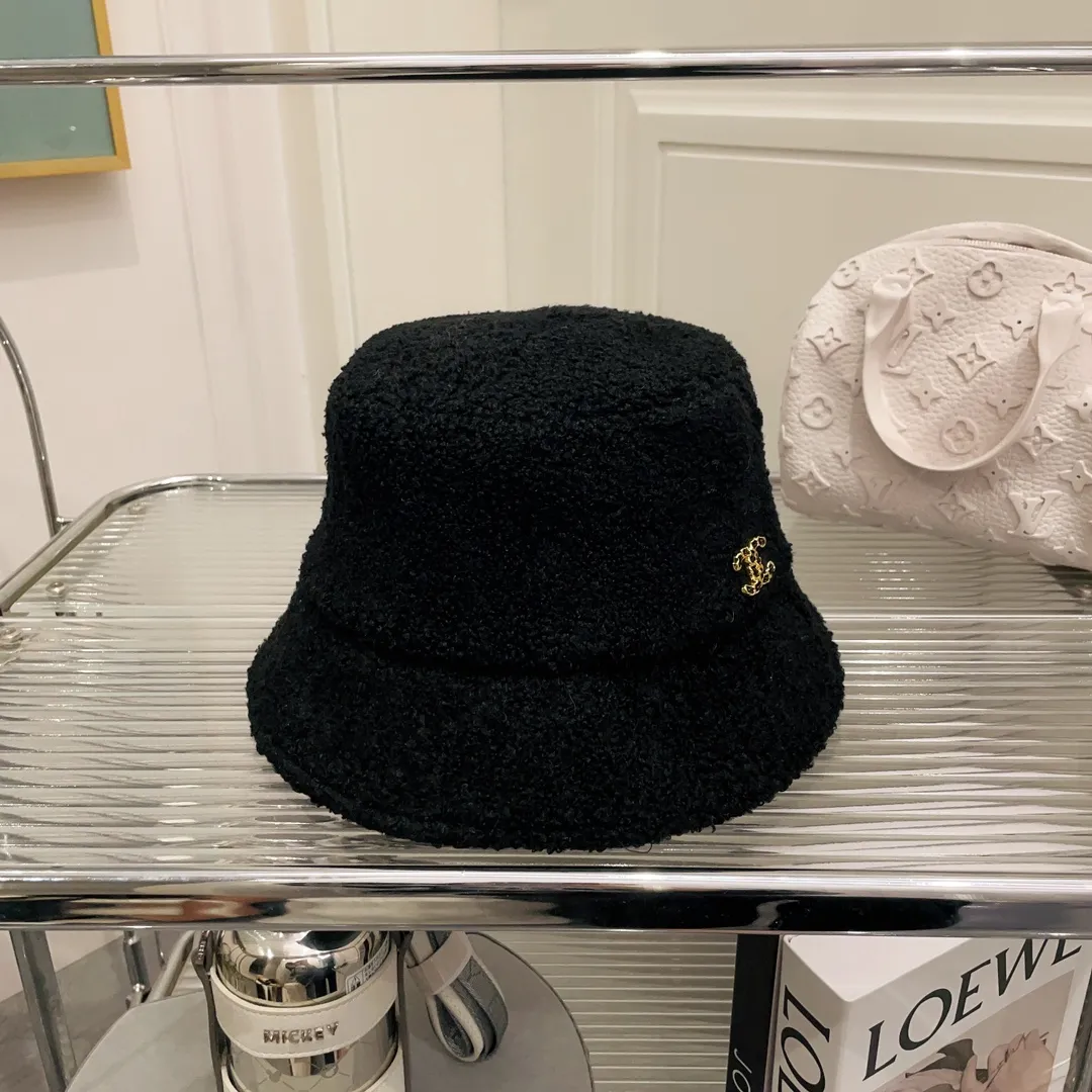 CHANE*Chanel lamb wool bucket hat autumn and winter warm bucket hat