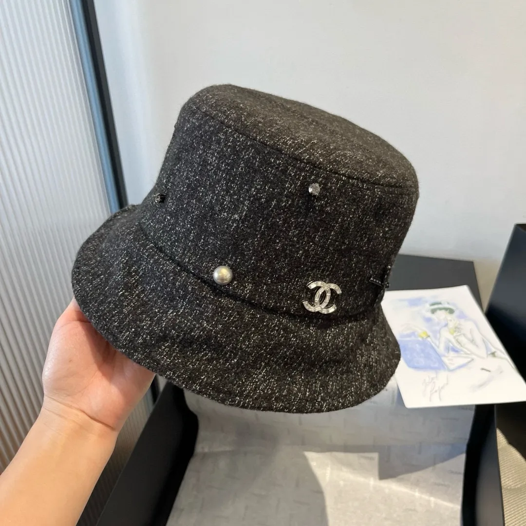 💰110¥ Chanel new bucket hat, head circumference 57cm