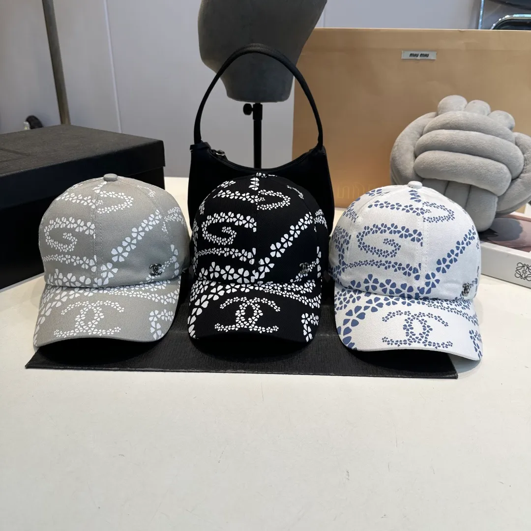 💰60¥ Chanel peaked cap, high-end and elegant, head circumference 57cm
