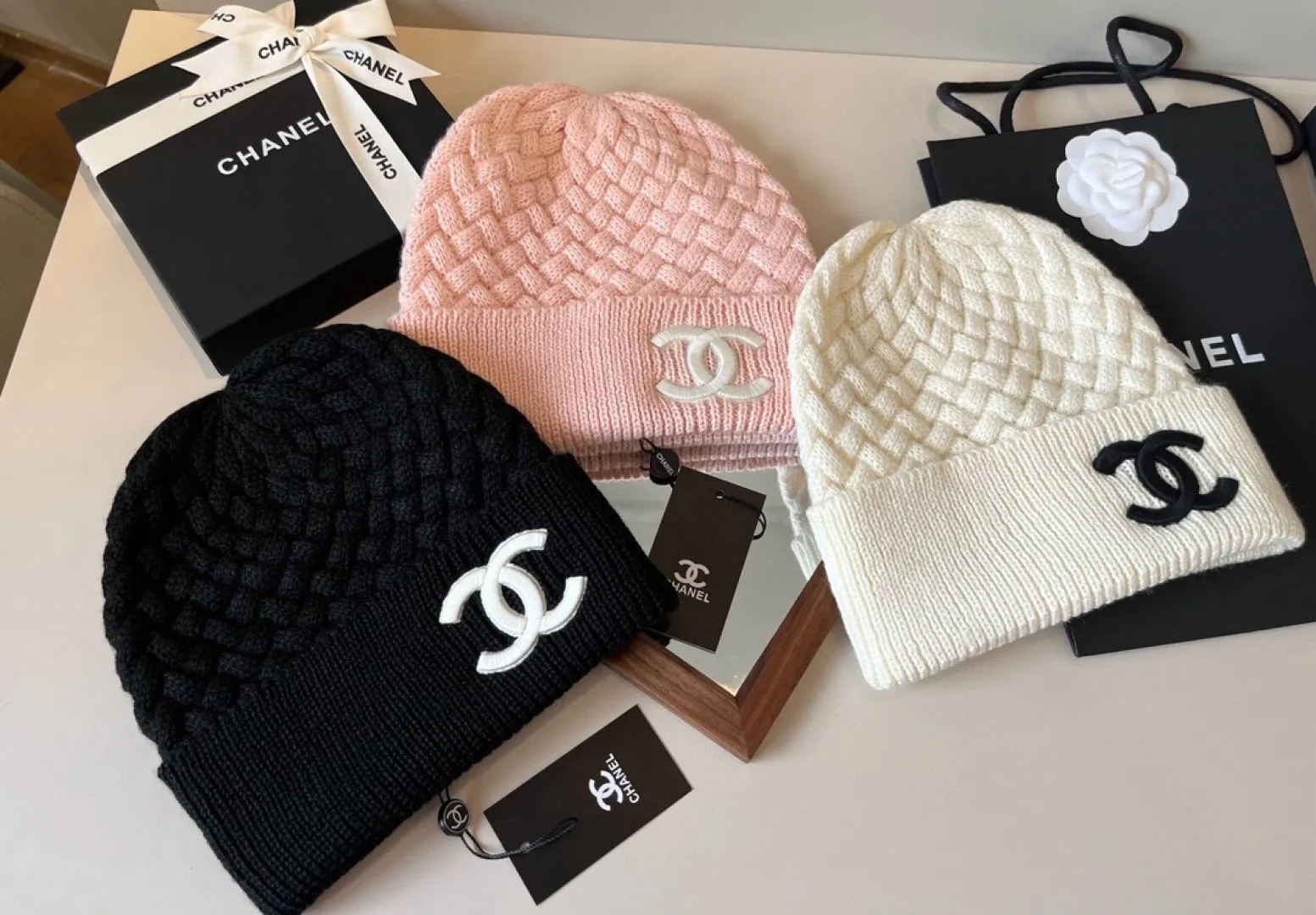 💰70¥ Chanel knitted beanie