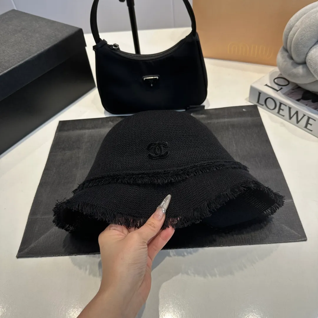 P80 Chanel handhook straw hat, sunshade straw hat, foldable, head circumference 57cm