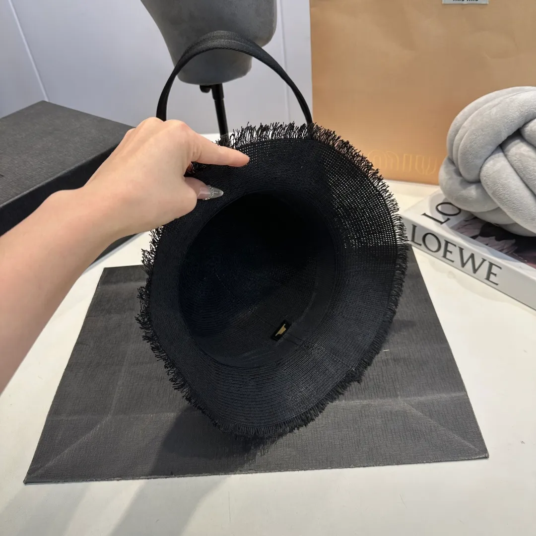 P80 Chanel handhook straw hat, sunshade straw hat, foldable, head circumference 57cm
